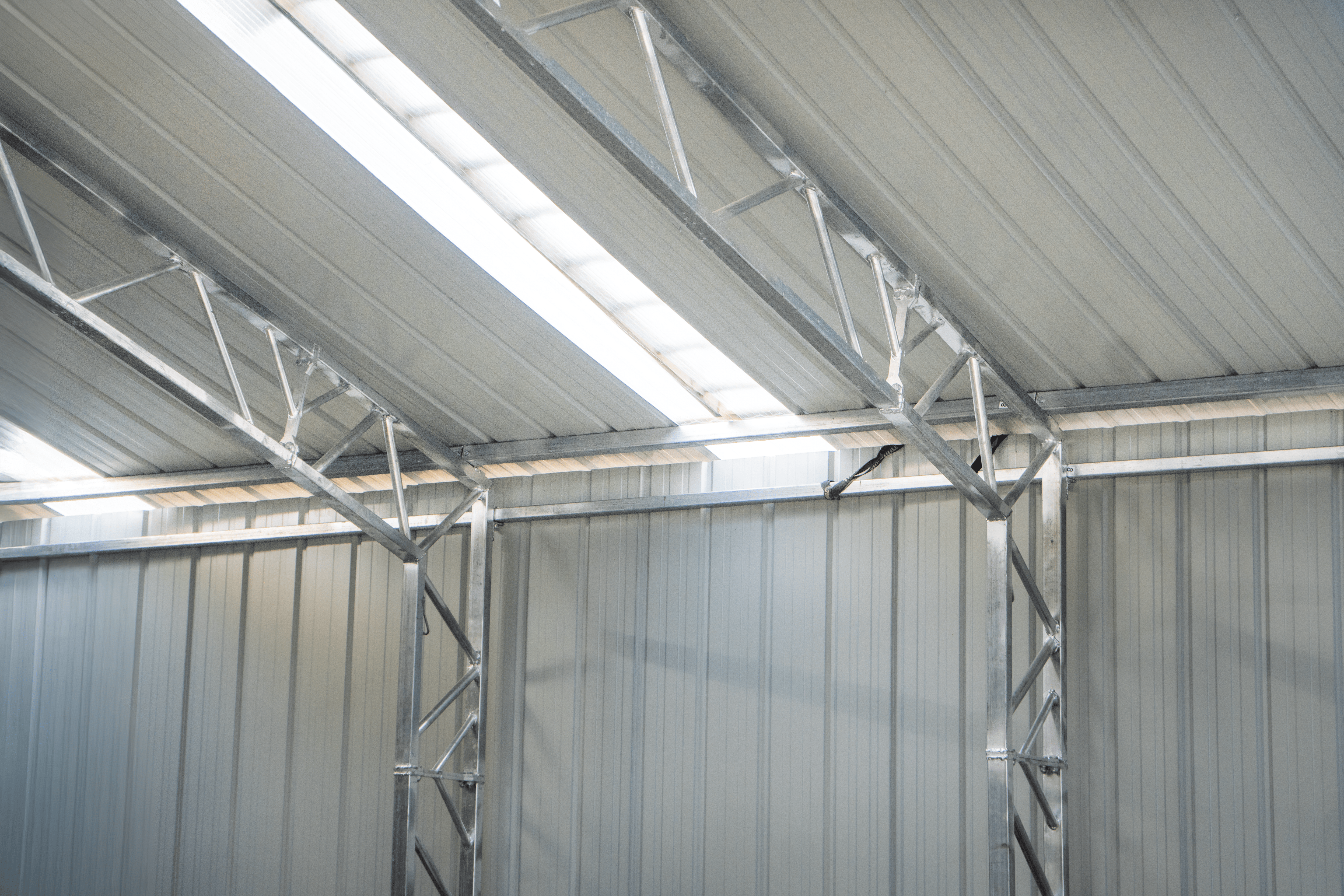 Hangar de aeronaves em aço