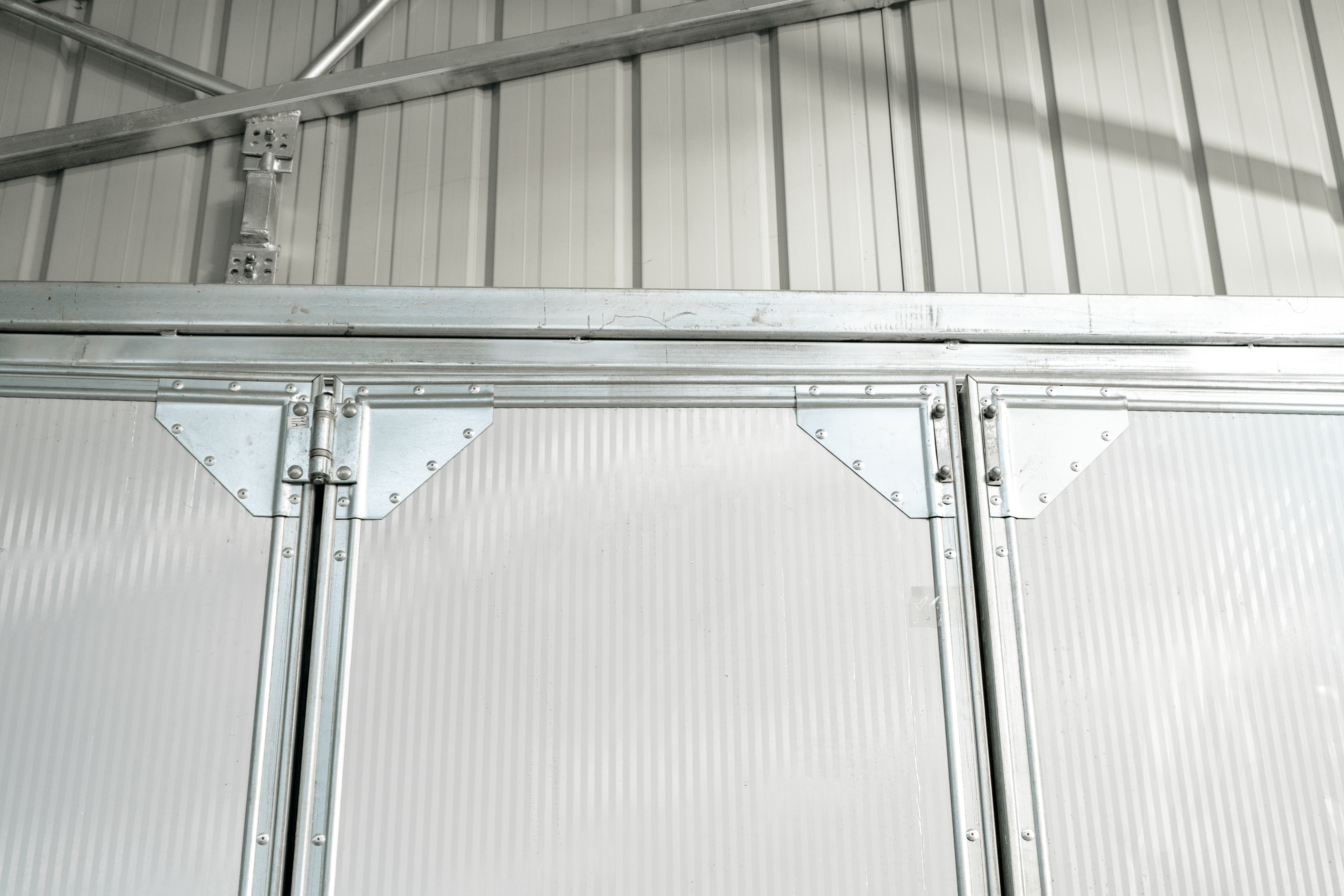 Hangar de aeronaves em aço