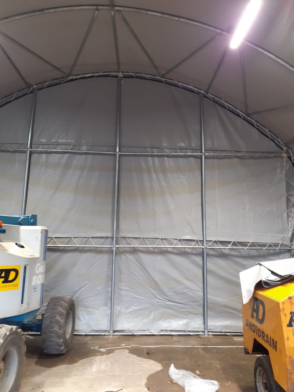 Painel Traseiro Fechado para Abrigos de Contentores