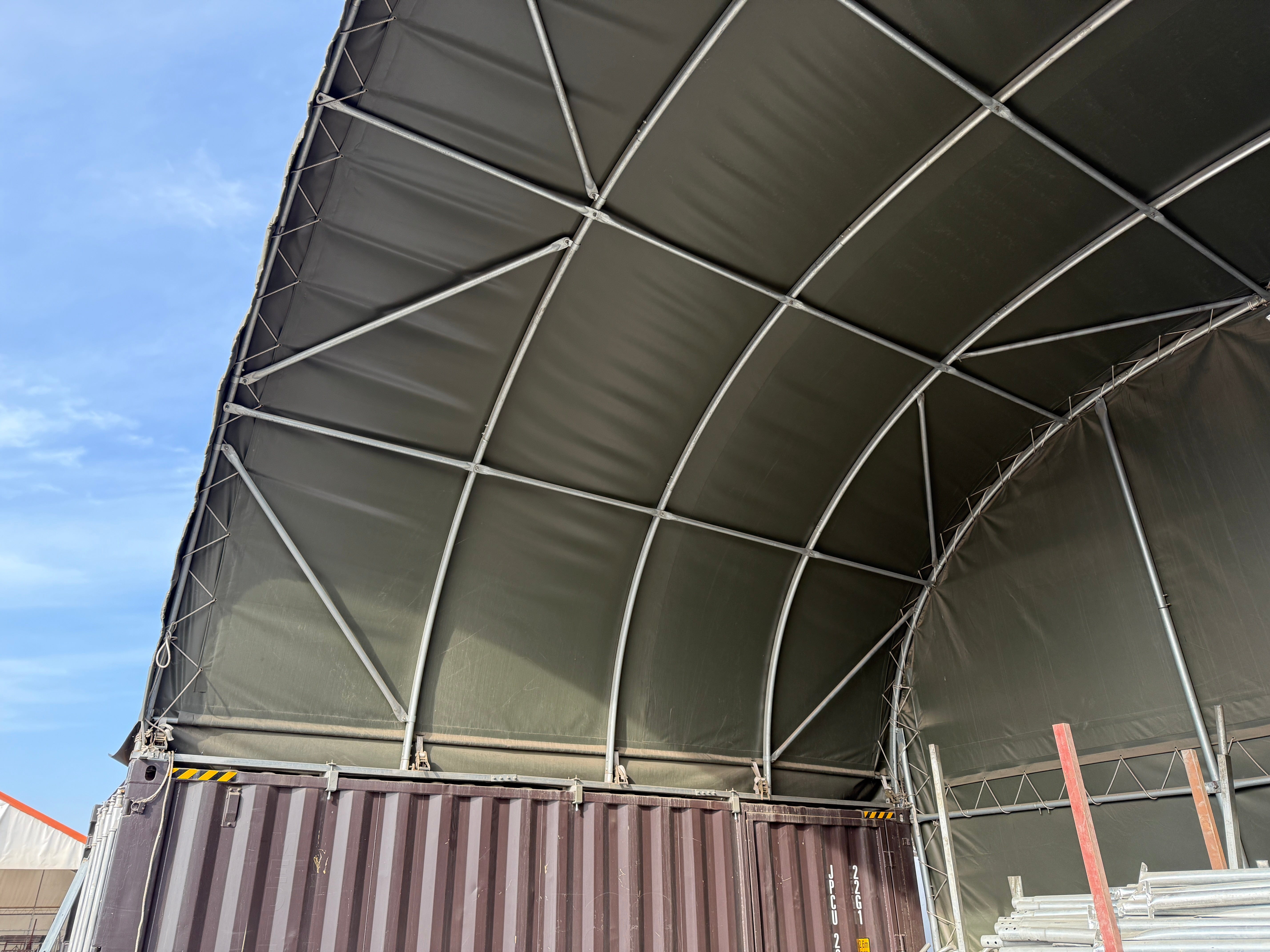 Painel Traseiro Fechado para Toldos de Contentores